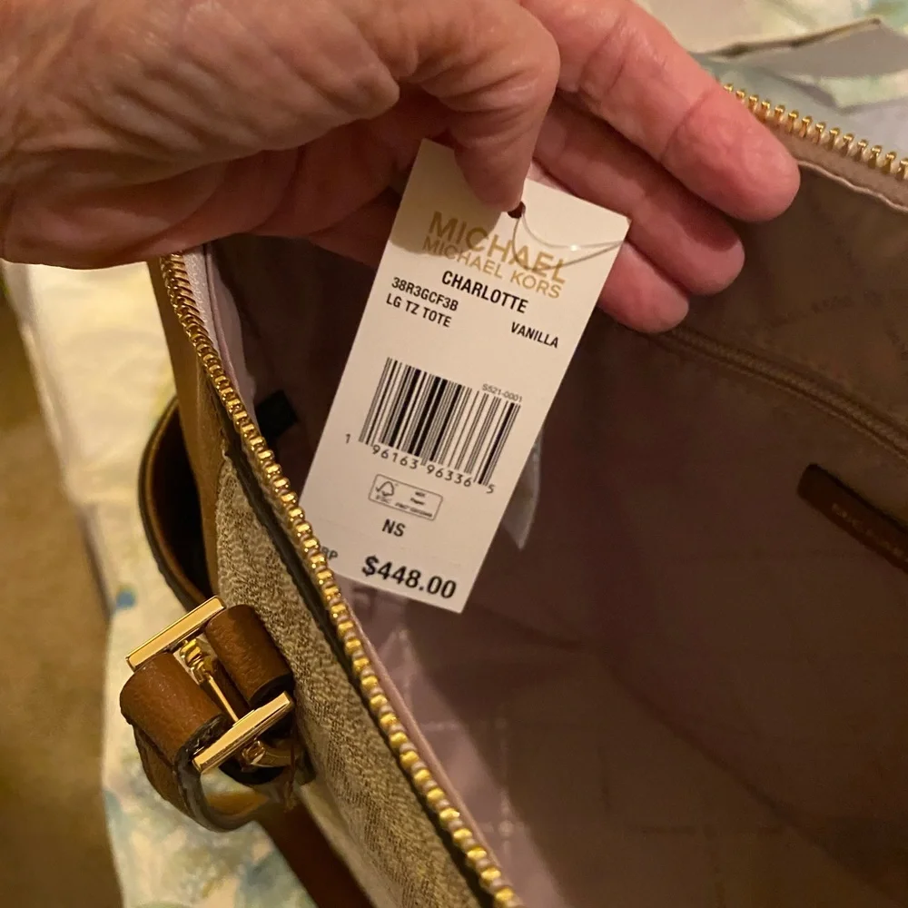 Michael Kors - Picture 8 of 12